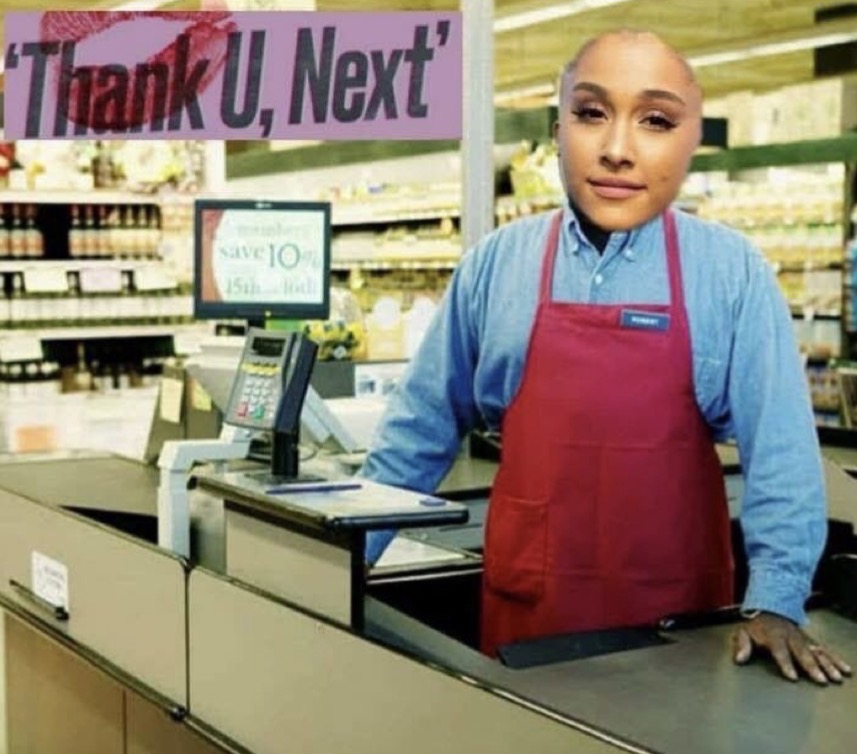 <p>die Kasse, die Kassen</p>