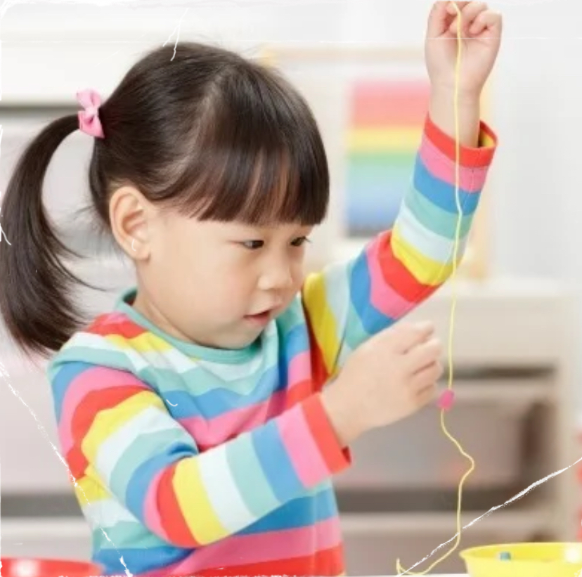 <p><span style="color: blue;"><strong>Toddlerhood (1-3 yrs):</strong></span><strong> </strong>Visual Manual Skills</p>