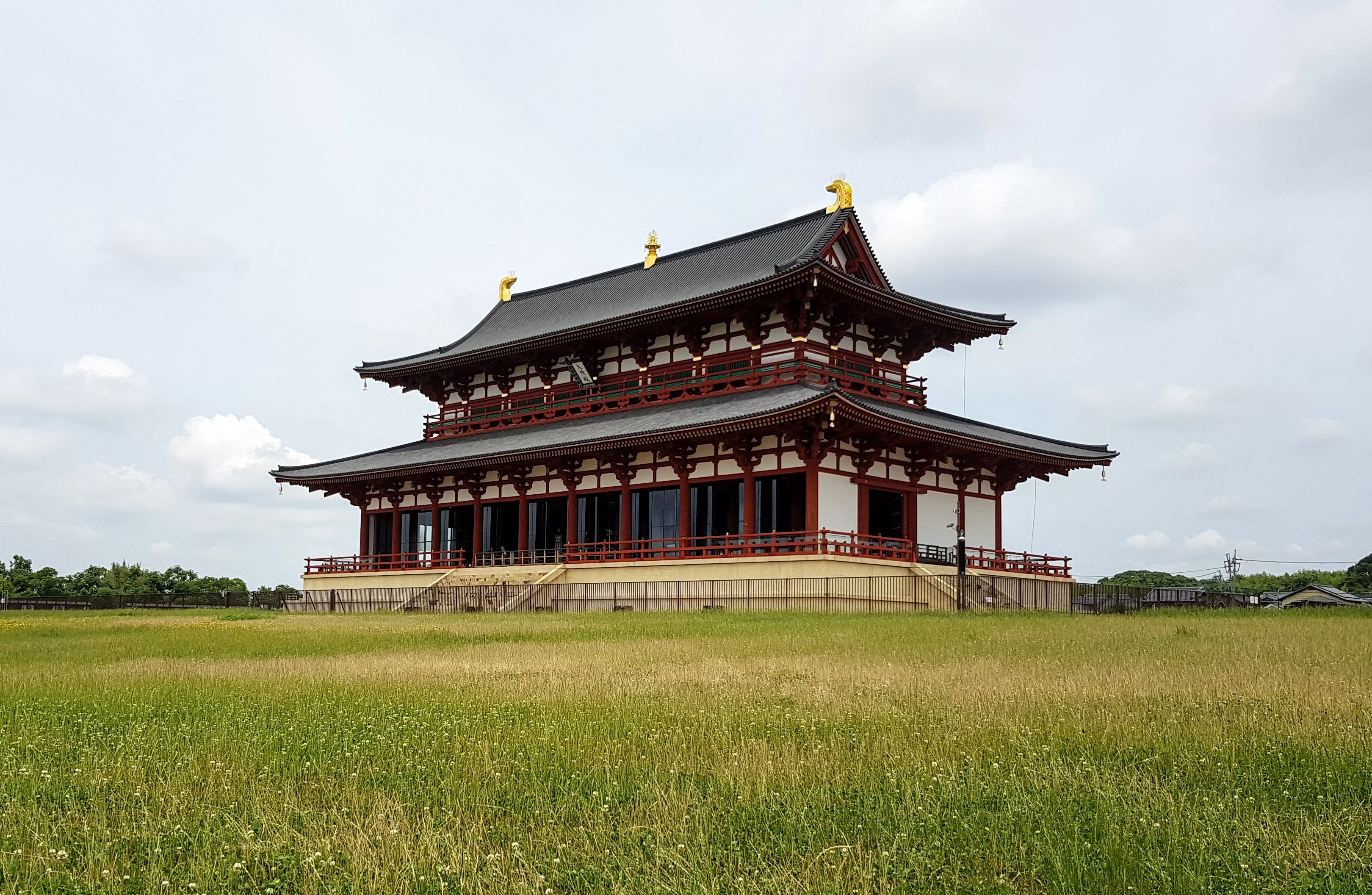 <p>Heijō Palace was the imperial residence in the Japanese capital city Heijō-kyō, during most of the Nara period.</p>