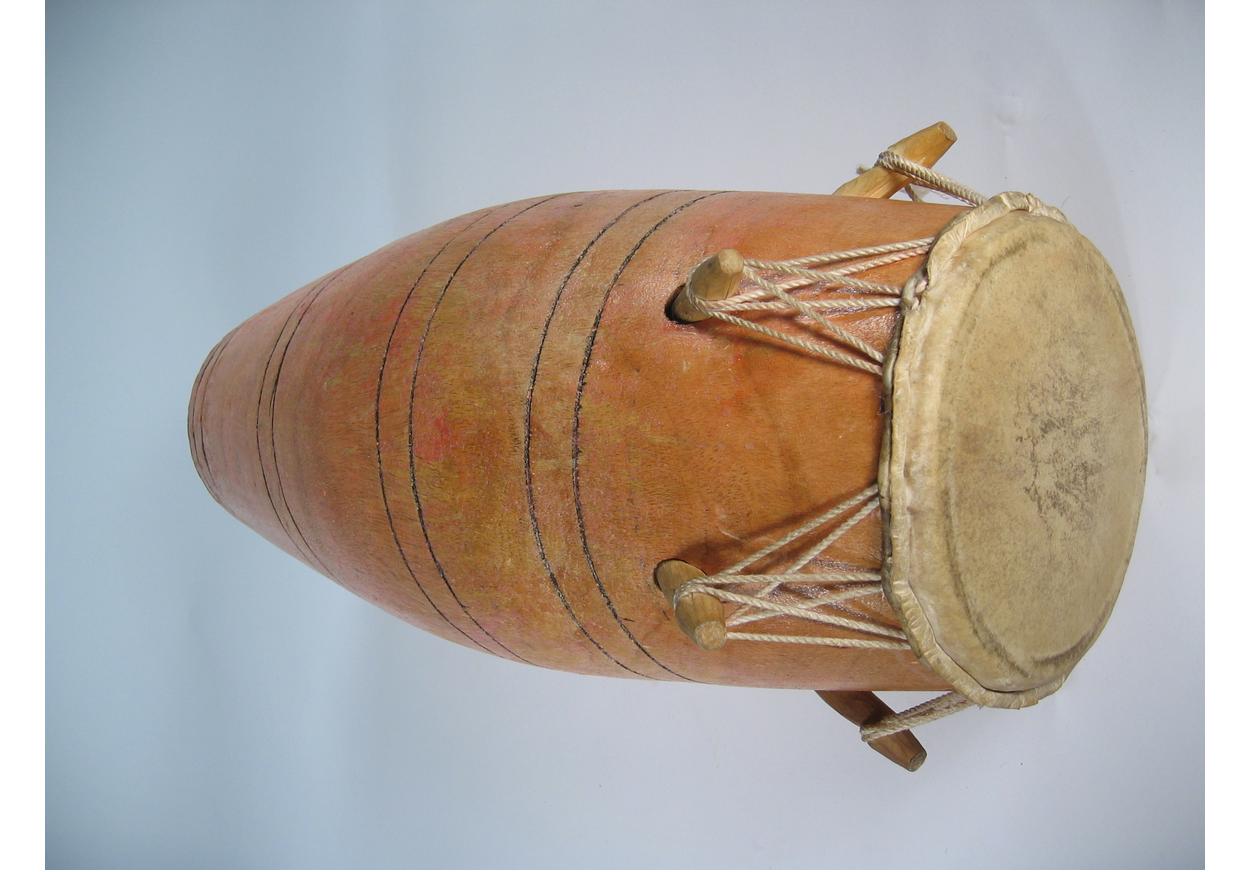 <p>small, talking drum used in ewe drumming ensemble</p>