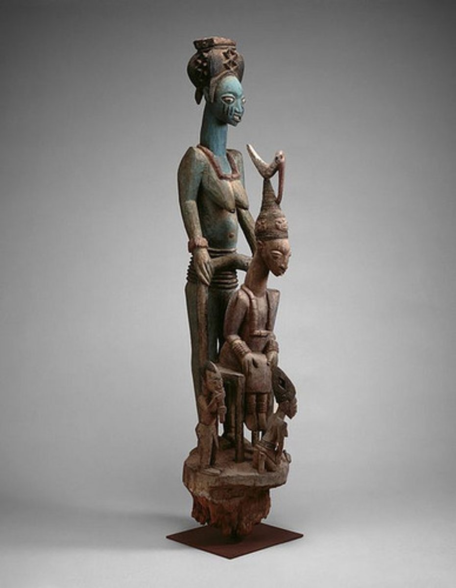 <p>Veranda post of enthroned king and senior wife</p>
