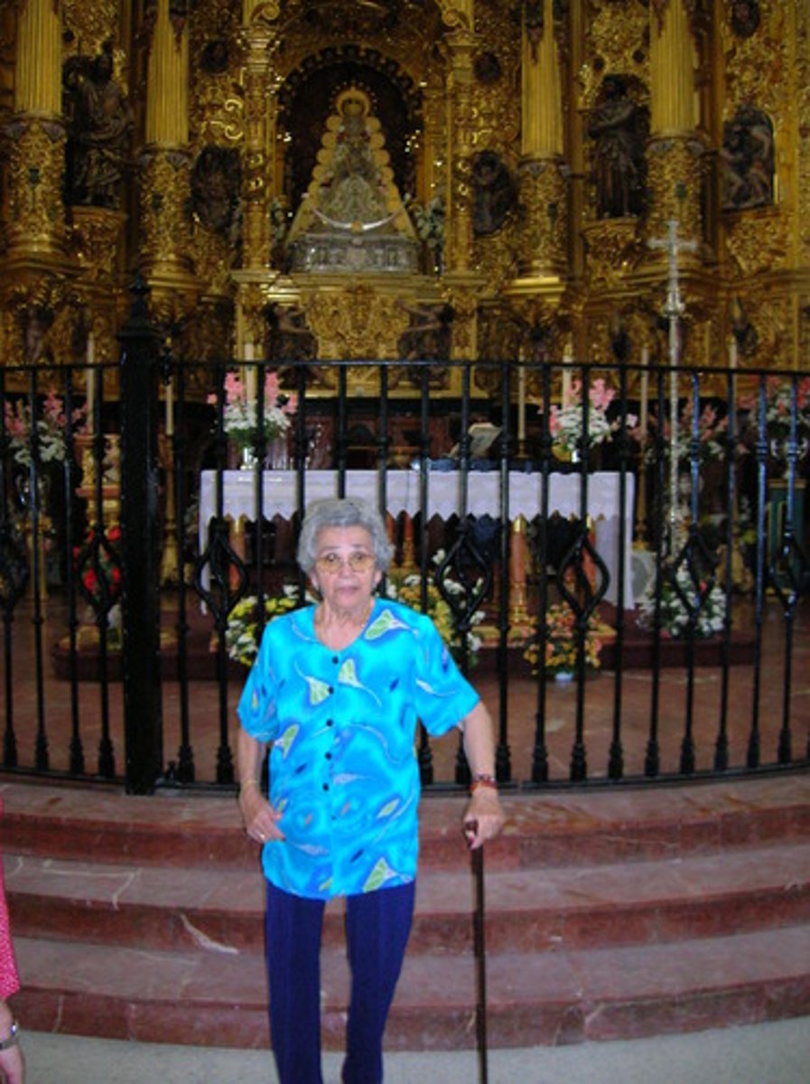 <p>in front of</p>
