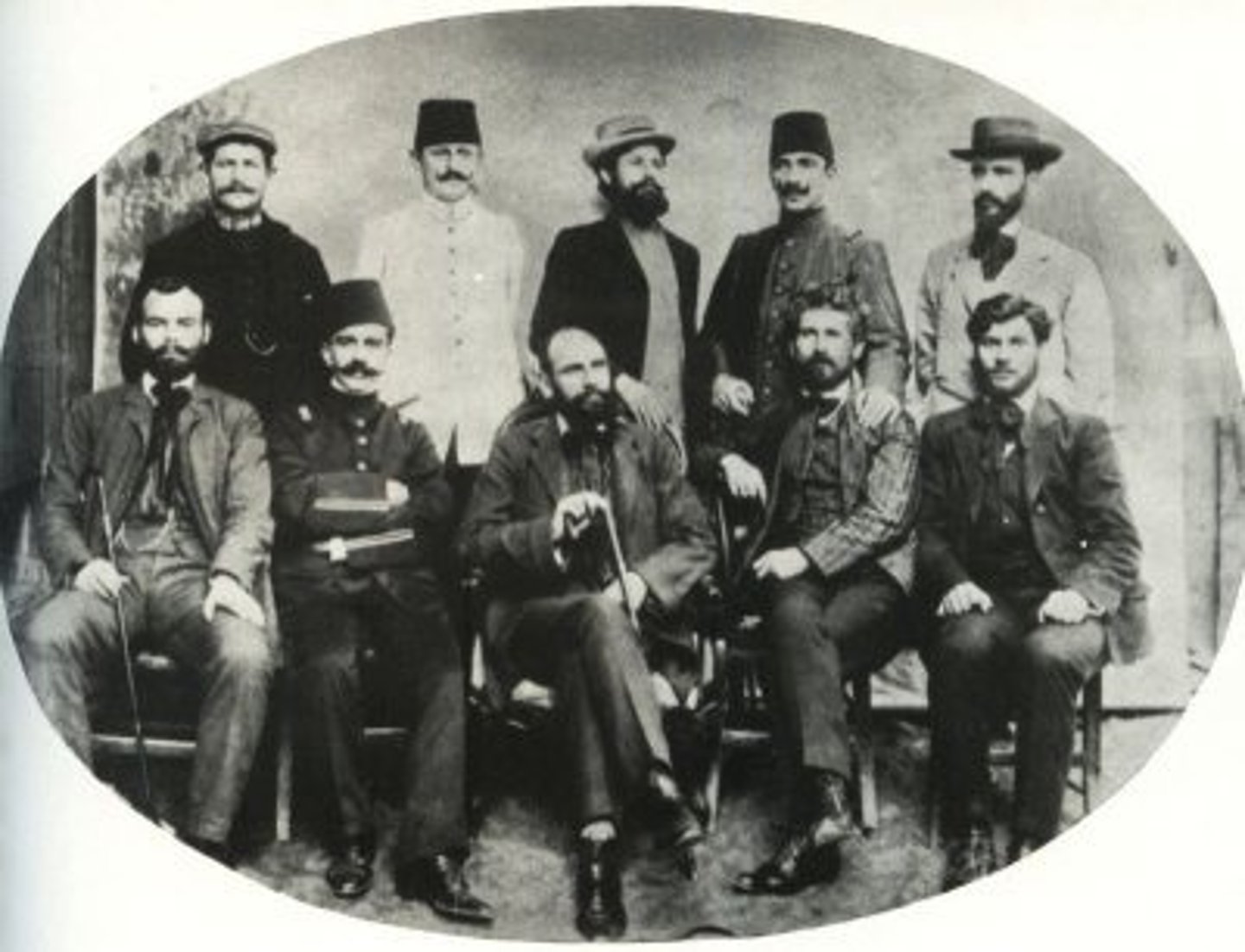 <p>A coalition starting in the late 1870s of various groups favoring modernist liberal reform of the Ottoman Empire. It was against monarchy of Ottoman Sultan and instead favored a constitution.</p>