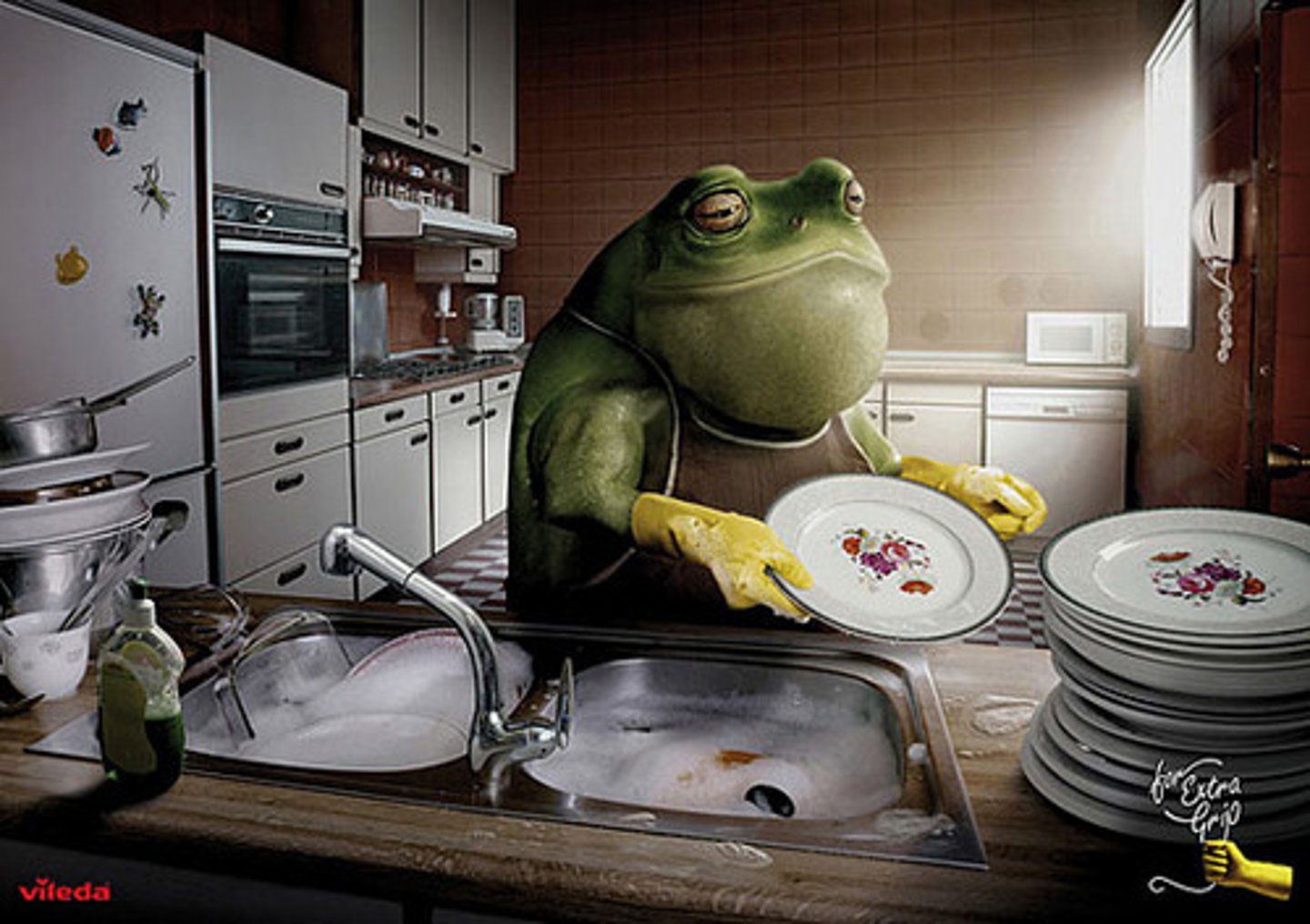 <p>to wash the dishes</p>