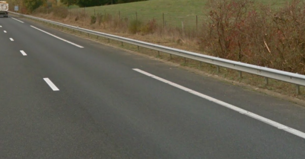 <p>Elongated white outside lines</p>