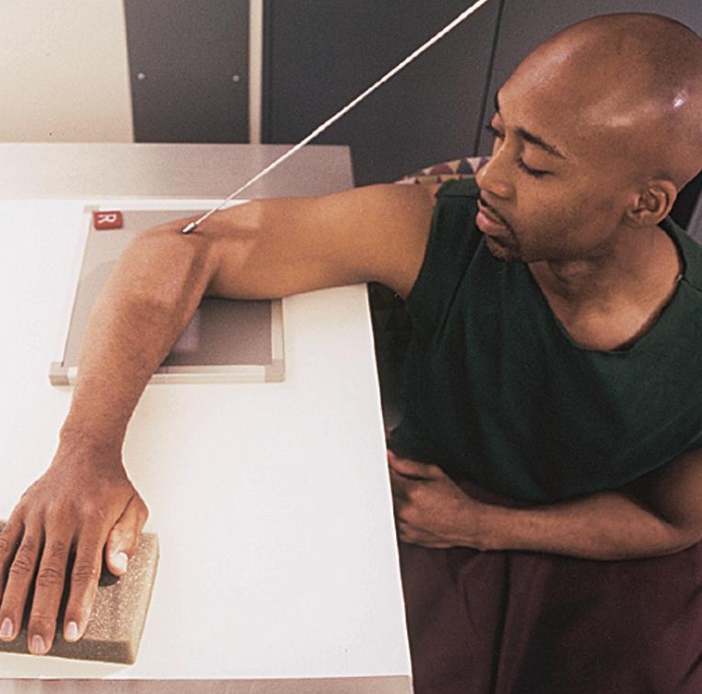 <p>axiolateral: coronoid (elbow)</p><ul><li><p>CR 45° towards ELBOW </p></li><li><p>elbow is at 80°</p></li><li><p>arm is in lateral </p></li></ul><p></p>