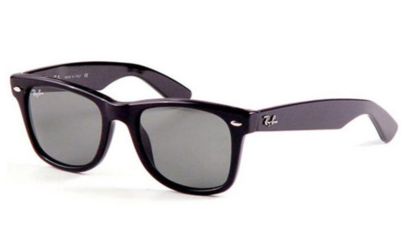 <p>sunglasses</p>