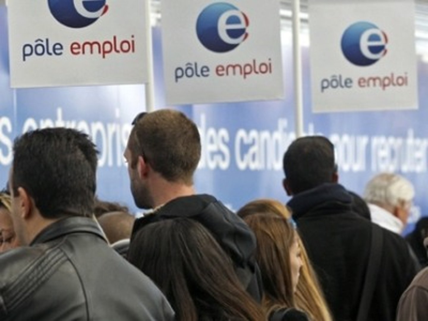 <p>employment office</p>