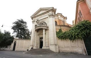 <p><span style="font-family: Calibri, sans-serif;"><span>Сант-Андреа-аль-Квиринале (итал. Sant’Andrea al Quirinale, лат. Sancti Andreae in Quirinali) посвящена Св. Андрею, апостолу; Рим, Италия; архитектор - Джованни Лоренцо Бернини; 1660 г. </span></span><span><span>(барокко)</span></span></p>