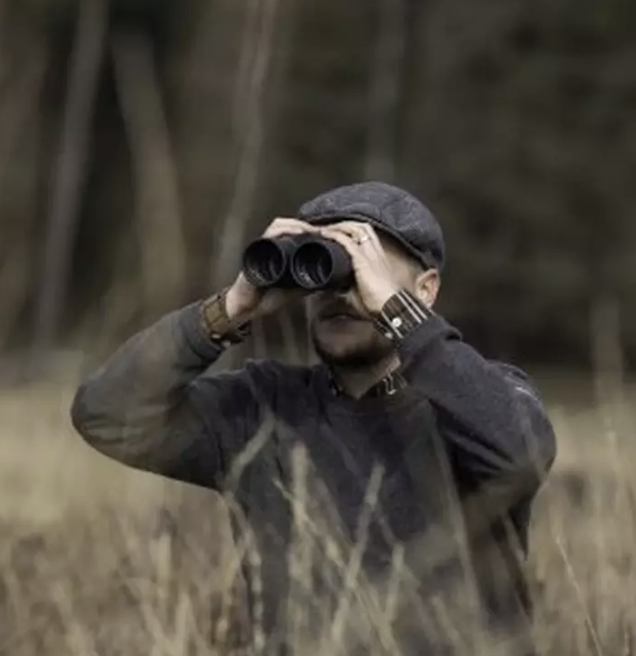 <p>Citizen science and bird population status, including transects and point counts.</p>
