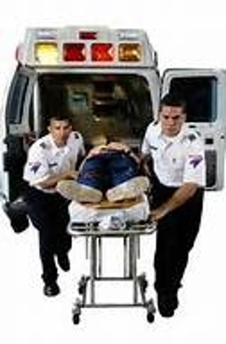 <p>paramedic</p>
