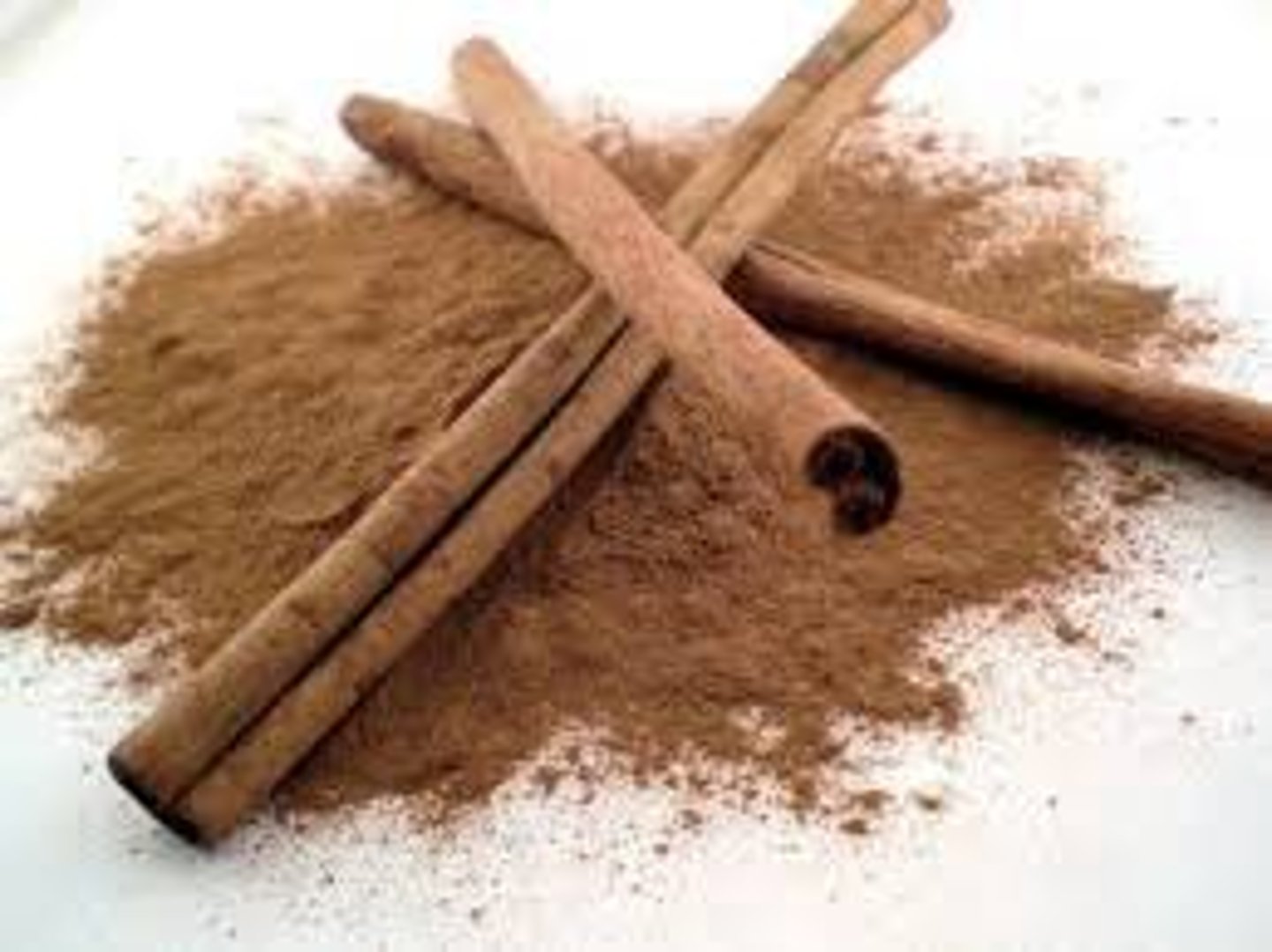 <p>cinnamon</p>