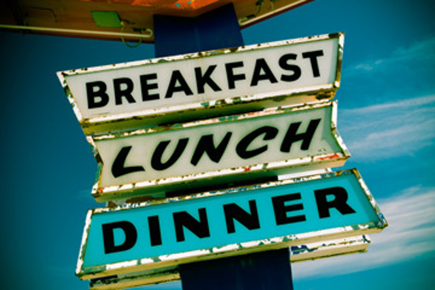 <p>with all meals, full board</p>