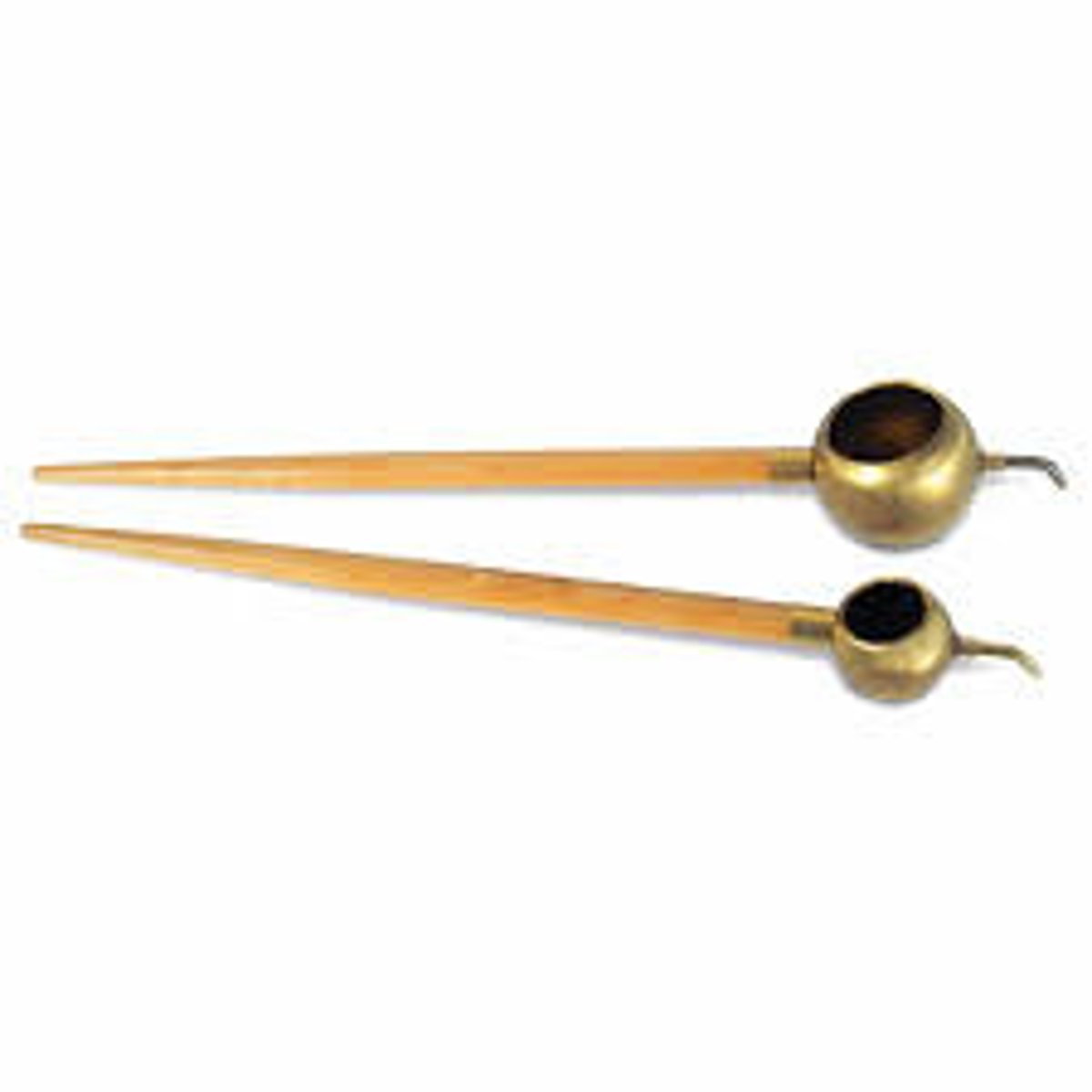 <p>A pen-shaped tool used to draw a design with melted wax on cloth; for batik, or wax-resist dyeing.</p>