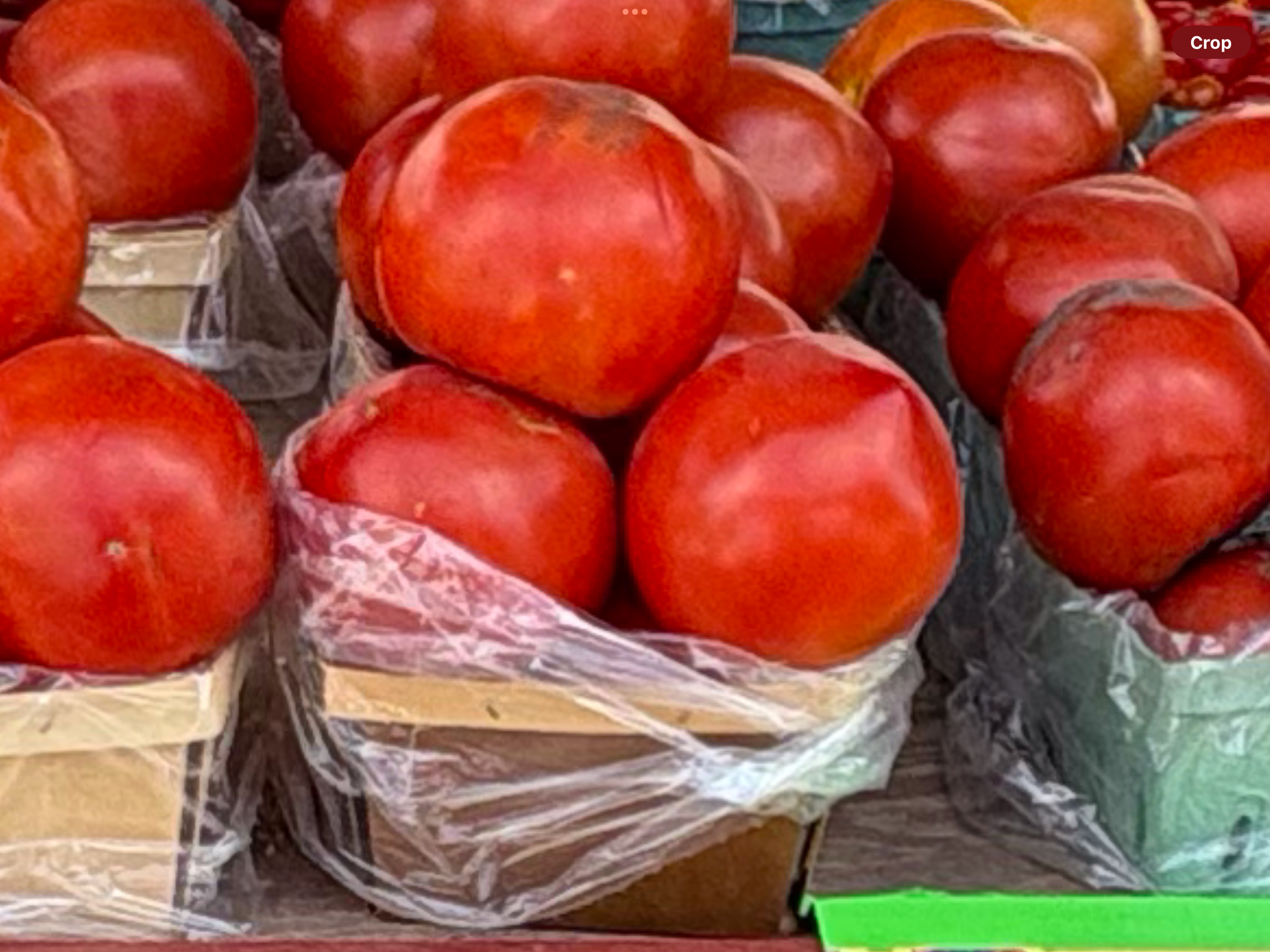 <p>Quart of tomatoes</p>