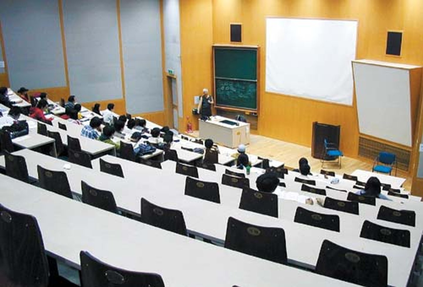 <p>giảng đường , phòng học</p>