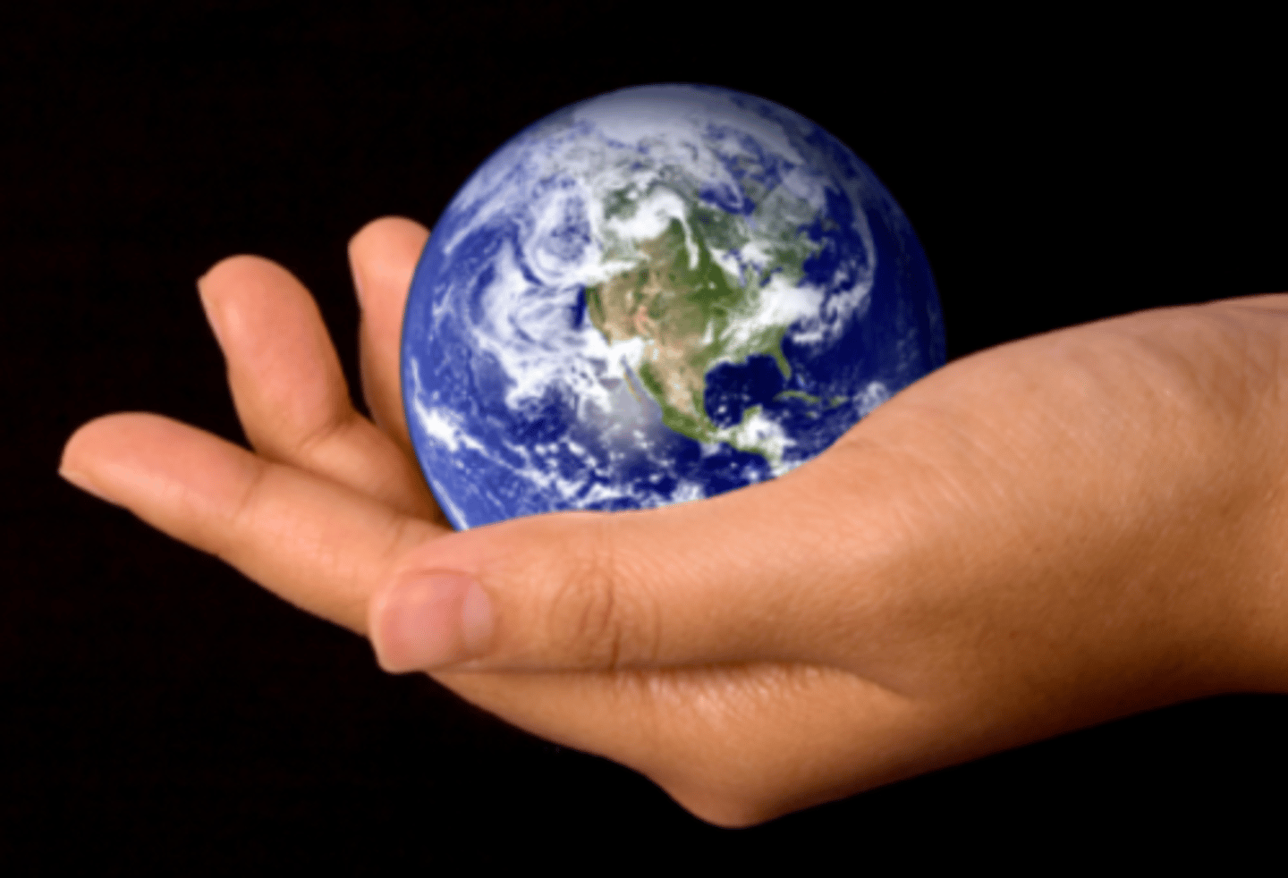 <p>(adv) một cách có trách nhiệm</p>