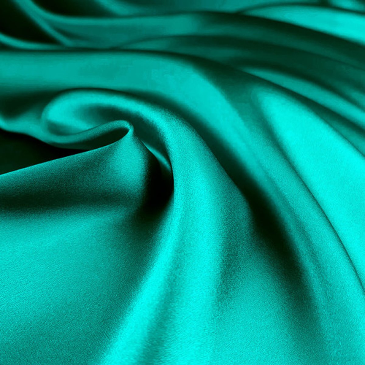 <p>Zieleń</p><p>Od starożytności do XVII w</p><p>Już we wczesnej starożytności, występuje w średniowiecznym malarstwie temperowym i ściennym</p><p>Po 1800 wypierana ze względu na wysoką cenę</p>