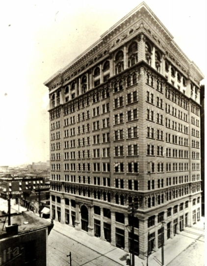 <p>Wainwright Building, Adler and Sullivan, St. Louis Missouri, 1890’s</p>