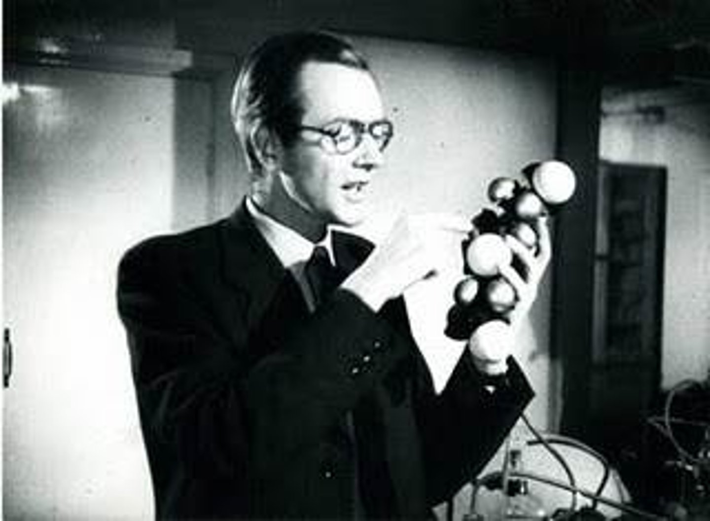<p>Used X-ray crystallography to study the molecular structure of DNA. Worked with Franklin (did not collaborate well) to create a picture of the DNA molecule which allowed Watson and Crick to deduce the double helix structure of two strands.</p>