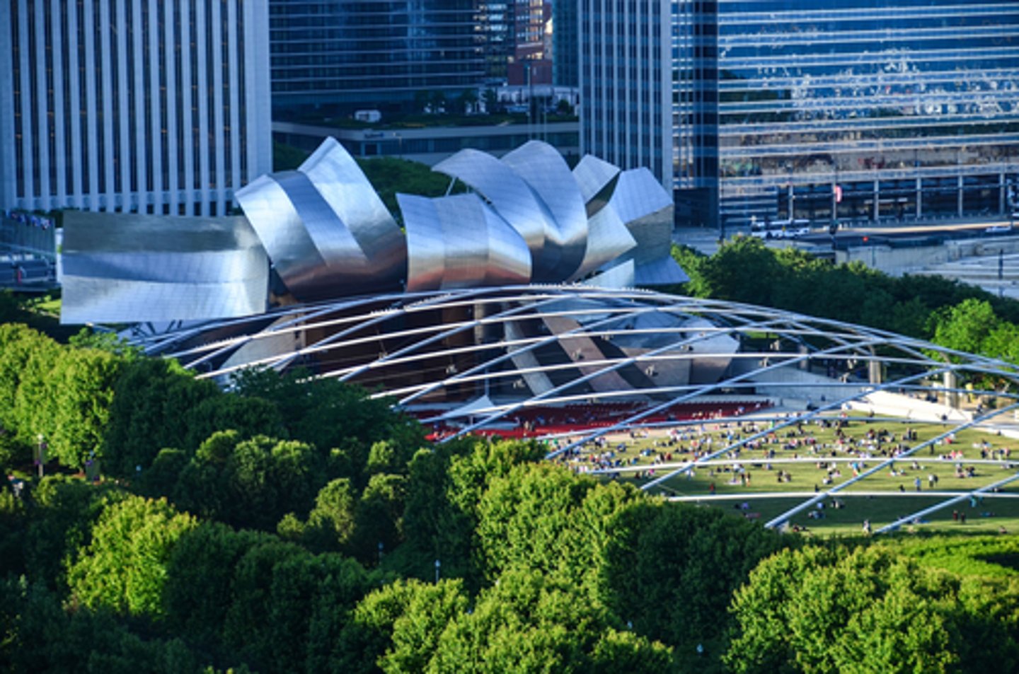 <p>Designed as a bandshell that uses steel trellis to extend the sound system over the seated audience</p>
