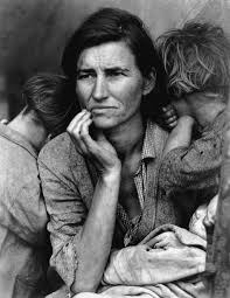 <p>American photographer who recorded the Great Depression by taking pictures of the unemployed and rural poor. Most famous image was the Migrant Mother.</p>