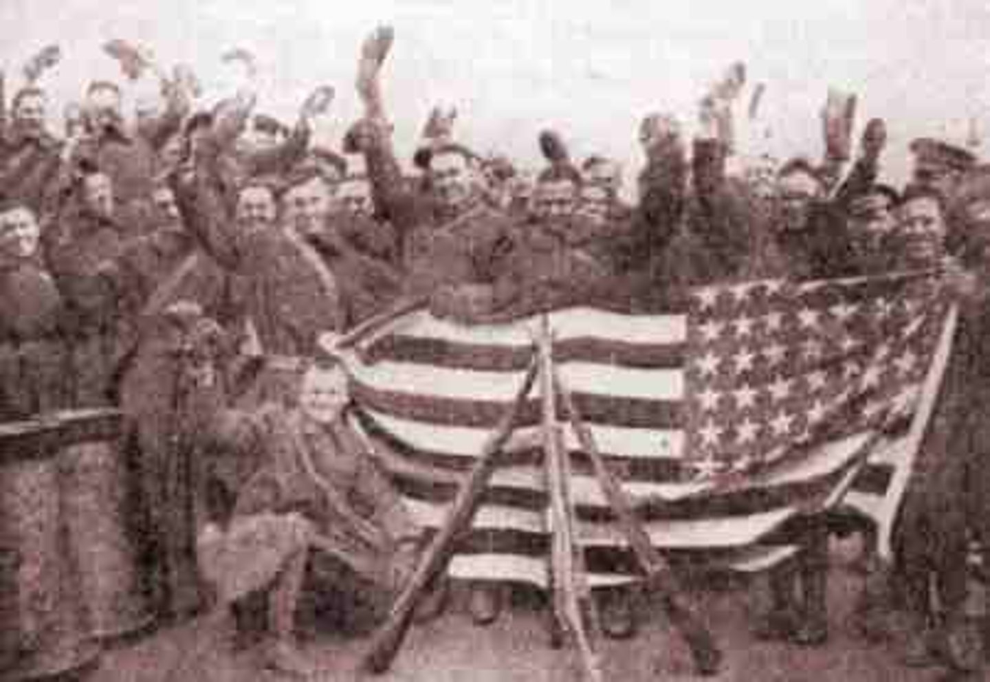 <p>About 2 million Americans went to France as members of this under General John J. Pershing. Included the regular army, the National Guard, and the new larger force of volunteers and draftees and they served as individuals.(1917)</p>