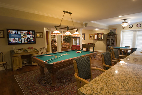 <p>game room</p>