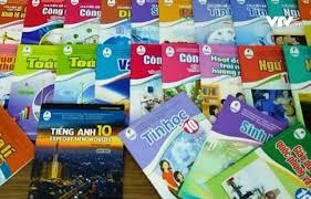 <p>The new government policies affected the education system ______, <strong>leading to</strong> major changes in schools.</p><p class="style_collocation__trans__nAf6q"><em>Các chính sách mới của chính phủ ảnh hưởng nghiêm trọng đến hệ thống giáo dục, dẫn đến những thay đổi lớn trong các trường học.</em></p>