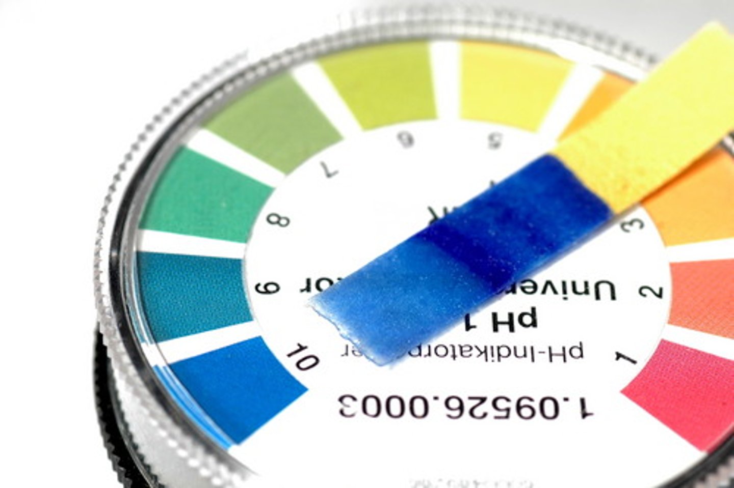 <p>An indicator paper that turns reed in an acid and blue in a base.</p>