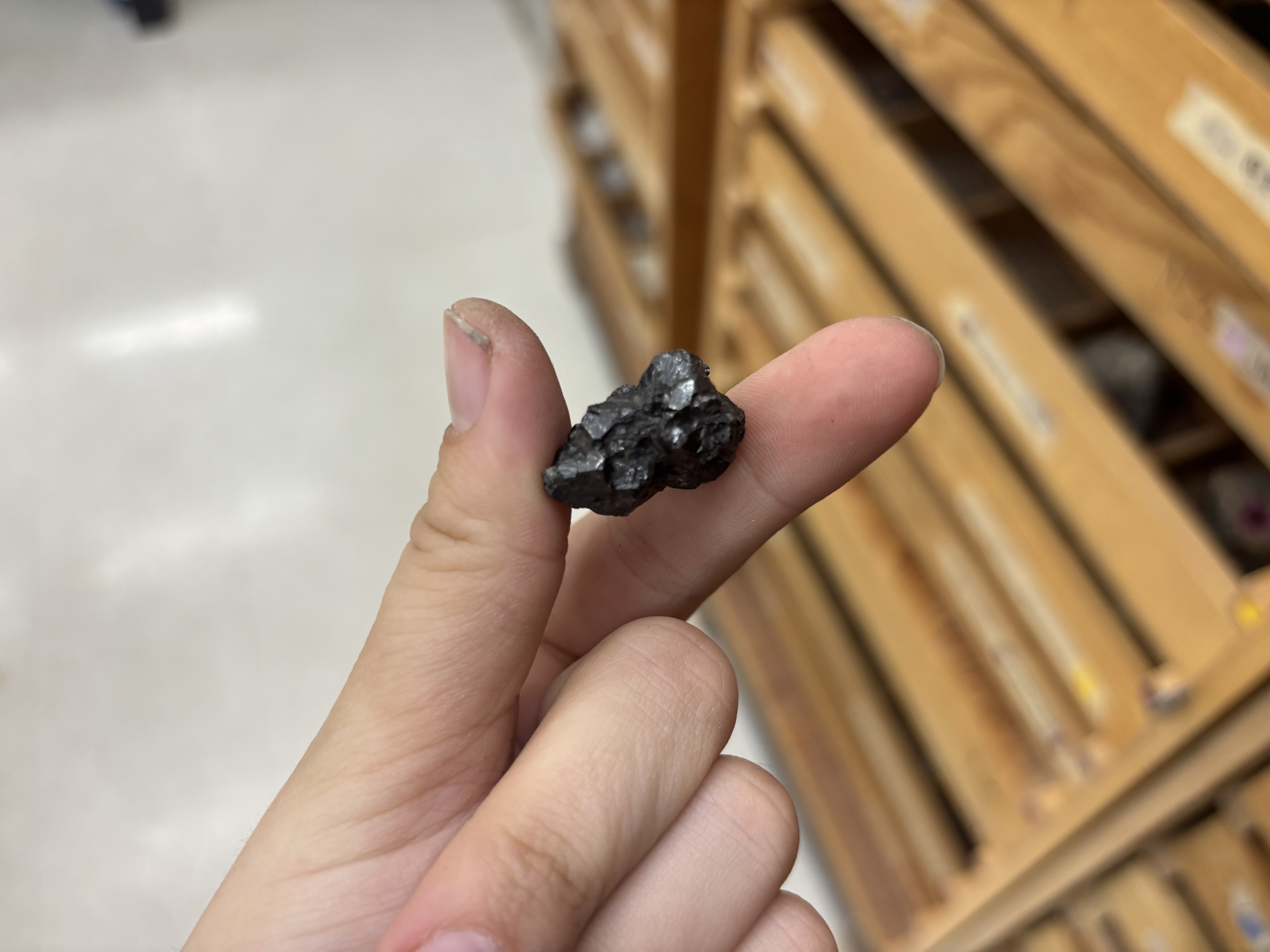 <p>Mineral, diagnosis</p>