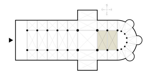 <p><span>Partie du plan d'une </span>église<span> où se trouve le </span>maître-autel<span> et où se tiennent les </span>clercs<span> et les </span>chantres<span>.</span></p>