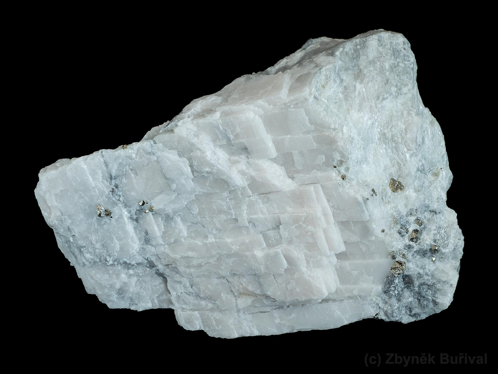 <ul><li><p>Chemical formula: CaMg(CO<sub>3</sub>)<sub>2</sub></p></li><li><p>Hardness: 3.5-4</p></li><li><p>Cleavage: perfect, rhombohedral </p></li><li><p>Color: white, brown</p></li><li><p>Luster: vitreous/earthy</p></li><li><p>Streak: white</p></li></ul><p></p>