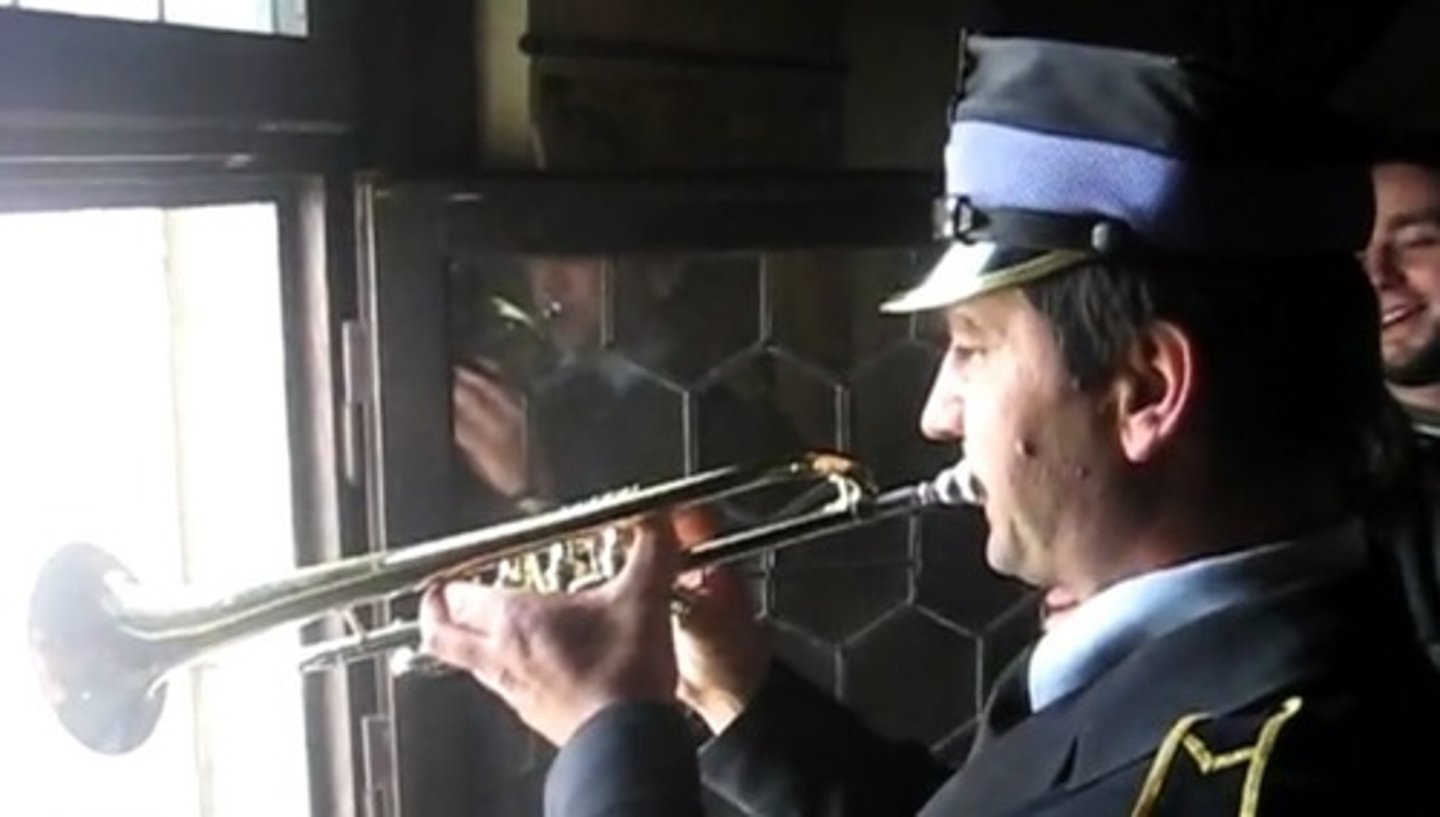 <p>bugle call</p>