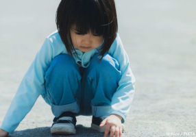 <p>(<em>verb</em>) to sit by bending your knees and lowering your body</p><p>“The child likes to _______ on the ground while playing with her toys.”</p>