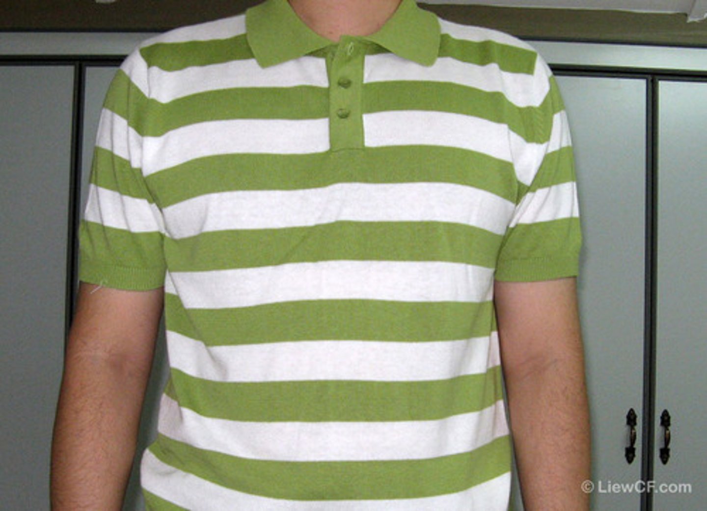 <p>shirt</p>