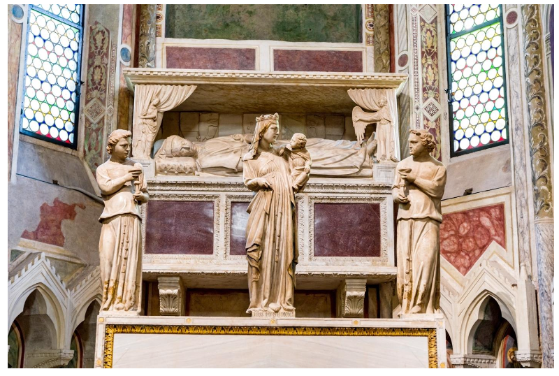 <p>Virgin and Child between Two Angels (Scrov. Sculpture) - 1305</p>