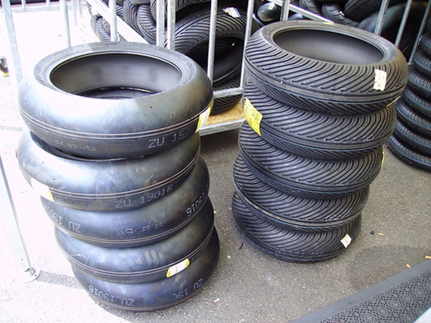 <p>the ability of a product to last a long time without damage.</p>