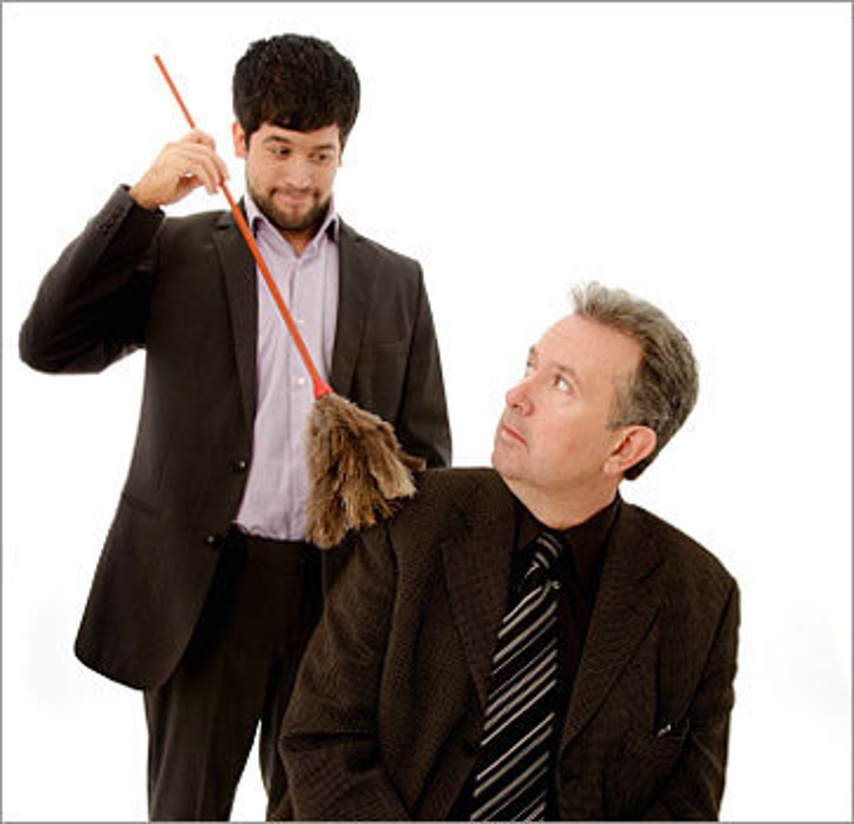 <p>1. (of a person) give a servile display of exaggerated flattery or affection, typically in order to gain favour.</p><p>2. (of a deer) produce young.</p>