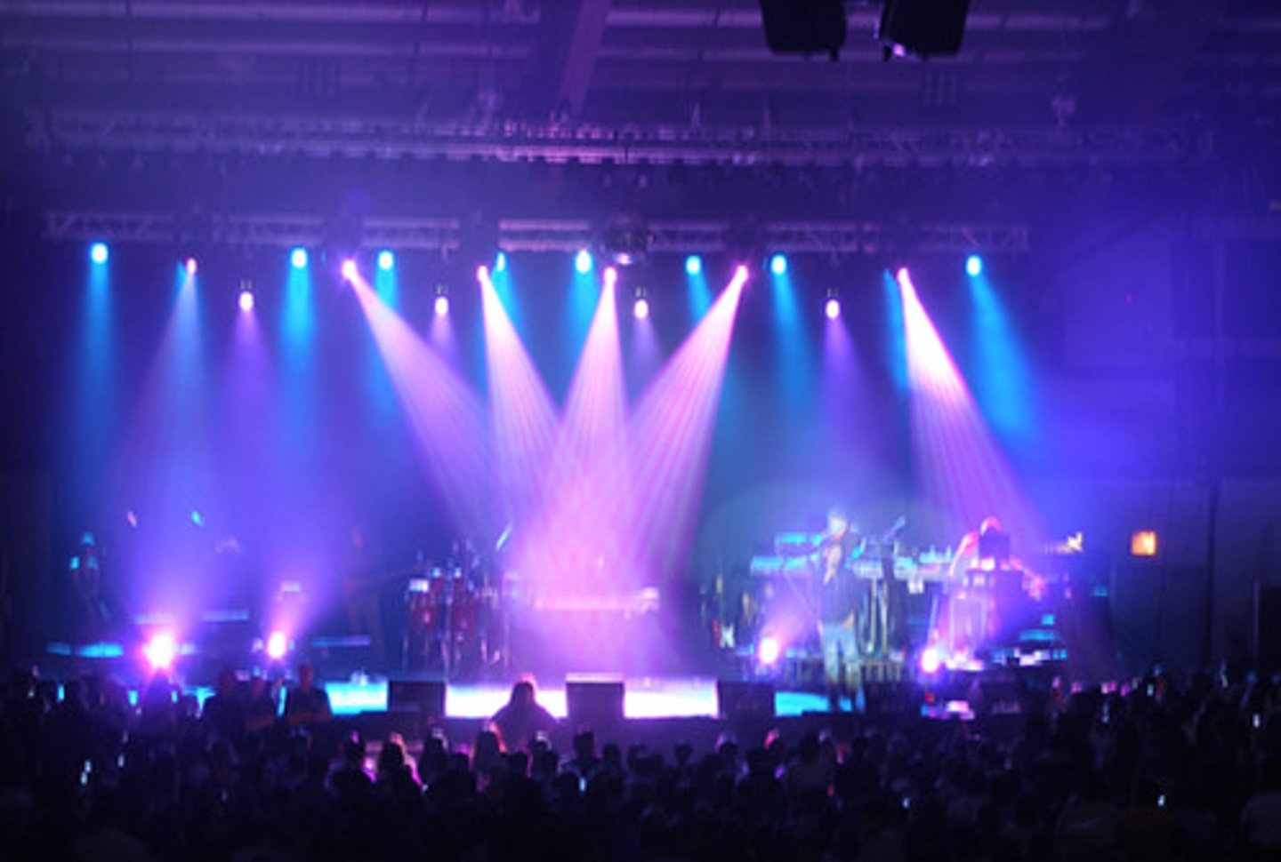 <p>to go to a concert</p>
