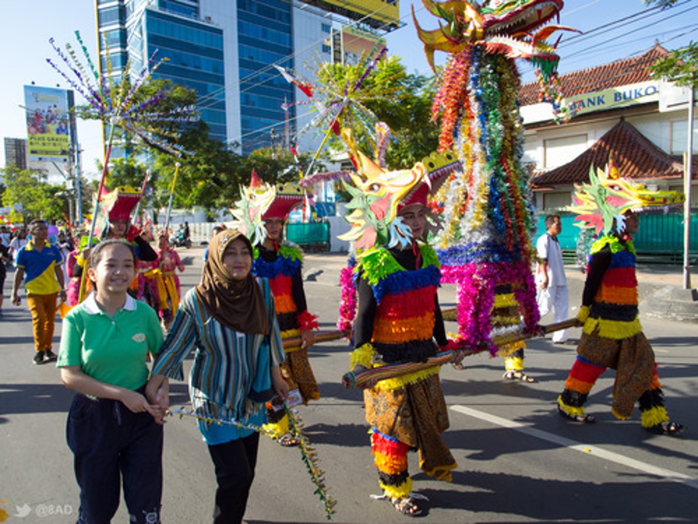 <p>When a group of people migrate and adapt to the local culture whilst keeping their own</p><p>ex: Chinese immigrants adjusting to American cultural like celebrating Christmas whilst maintianing their own celebrating Lunar new year at the same time</p>