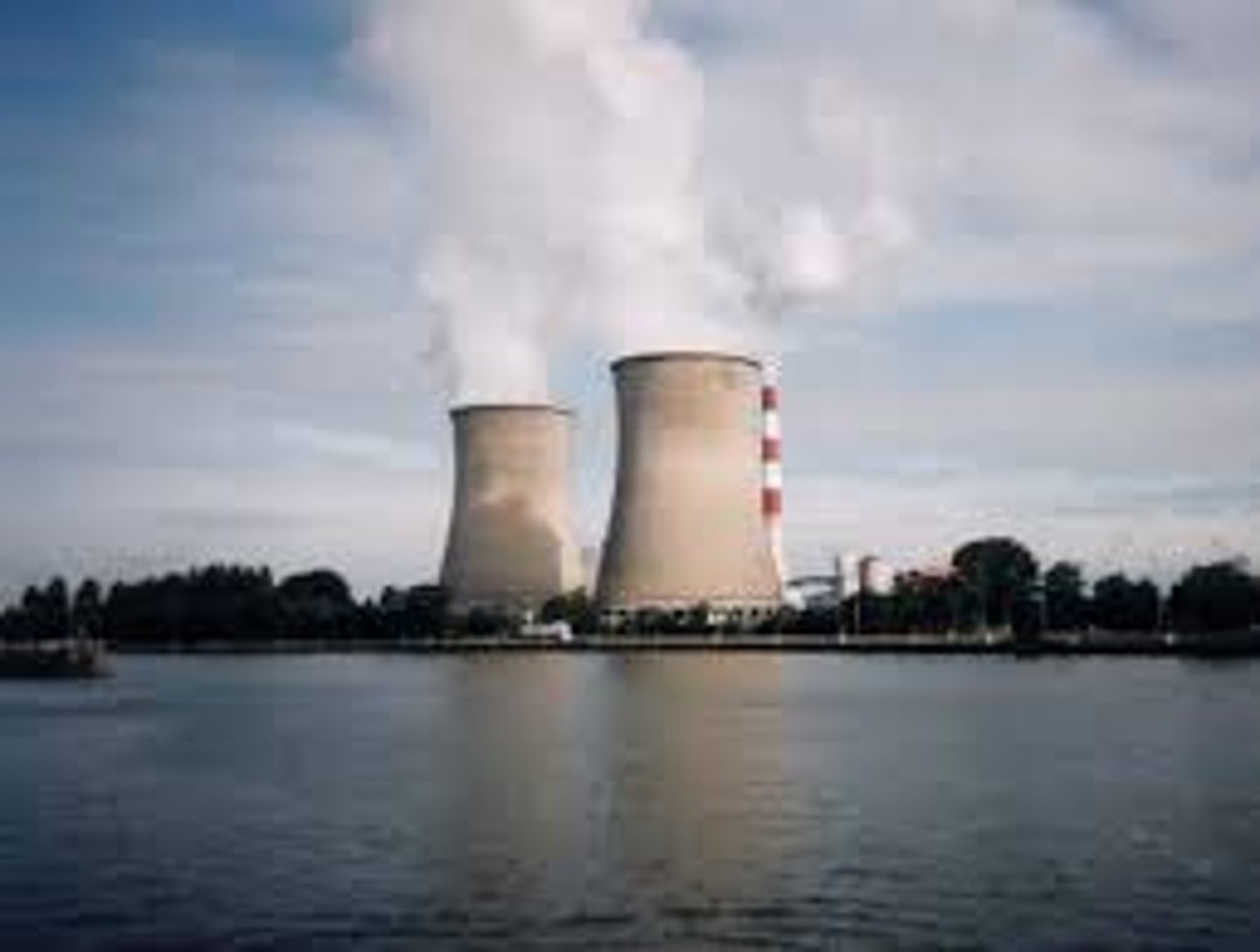 <p>Nonchemical water pollution that occurs when human activities cause a substantial change in the temperature of water.</p>