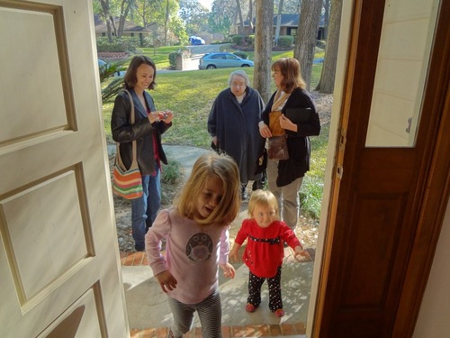 <p>to return to the house</p>