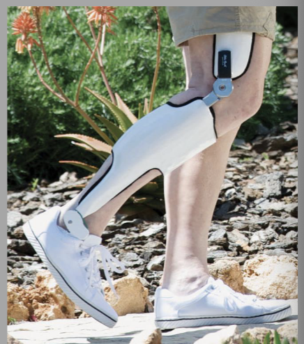 <p>Manually Locking knee joint (electronic lock)</p>