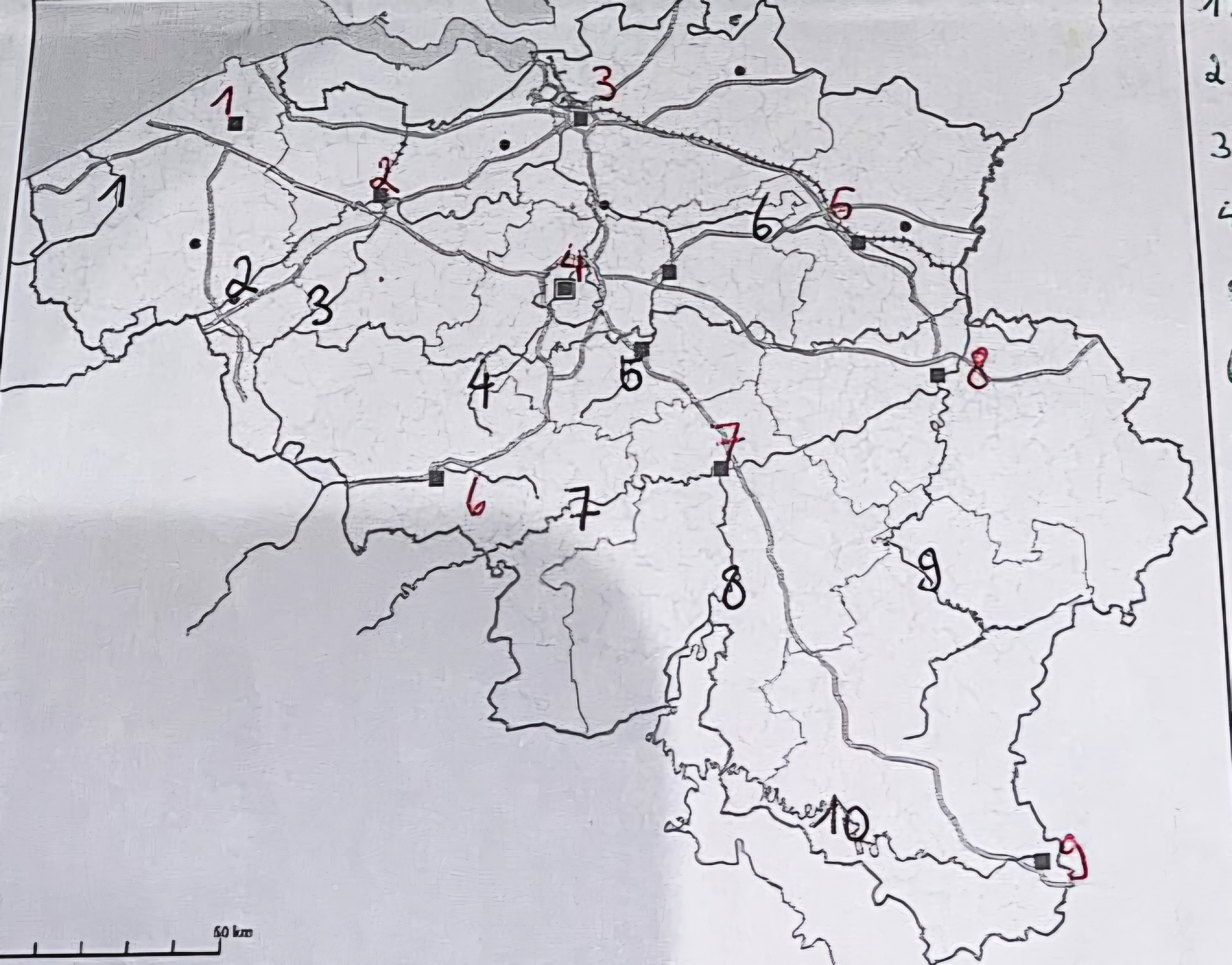 <p>Benoem de rode cijfers</p>