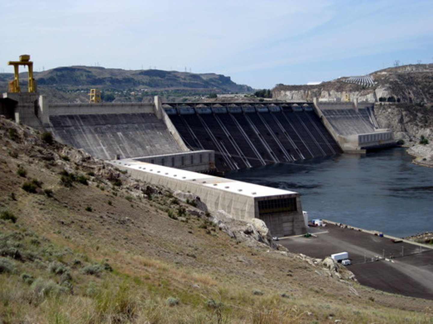 <p>can be used for drinking water, hydro-electricity, new habitats</p>