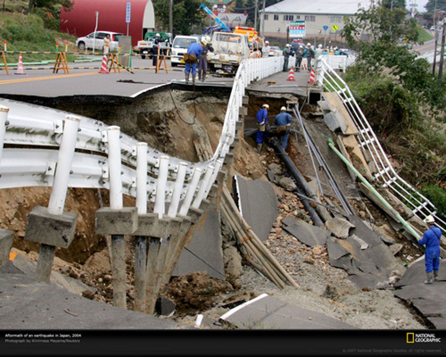 <p>/dɪˈstrʌk.ʃən/ • Noun • B1 • The act of destroying something • Sự phá hủy • The destruction caused by the tsunami was unimaginable.</p>