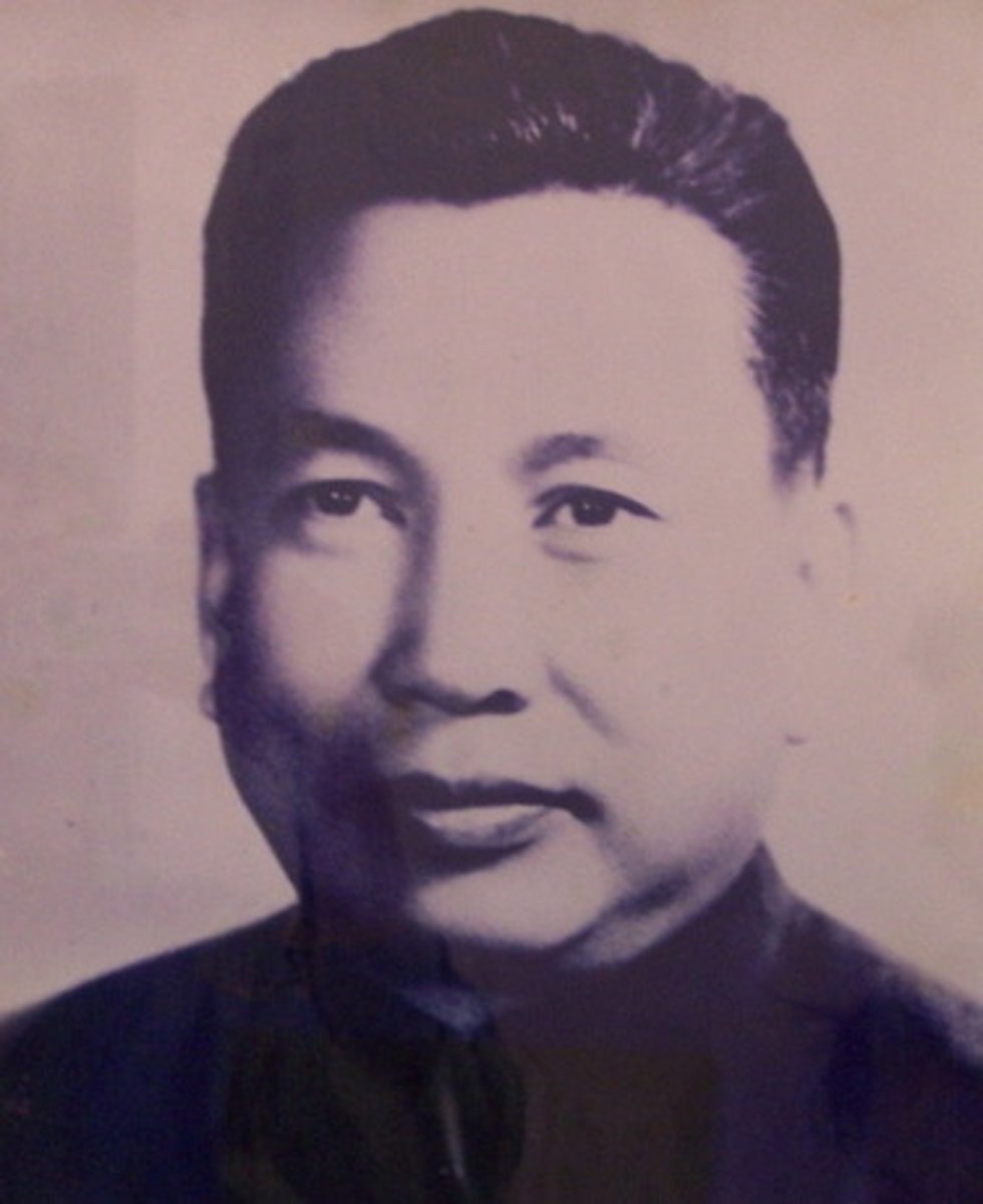 <p>The communist rebels who brutally ruled Cambodia (1975) after the US left Vietnam</p><p>Los rebeldes comunistas que gobernaron brutalmente Camboya (1975) después de que Estados Unidos abandonara Vietnam</p>