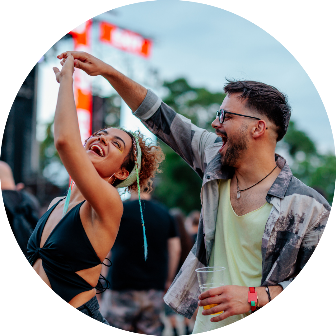 <p><strong><em>= ambience </em></strong></p><p><strong><em>жвава атмосфера</em></strong><br><br>You can enjoy the lively atmosphere of the concert.</p>