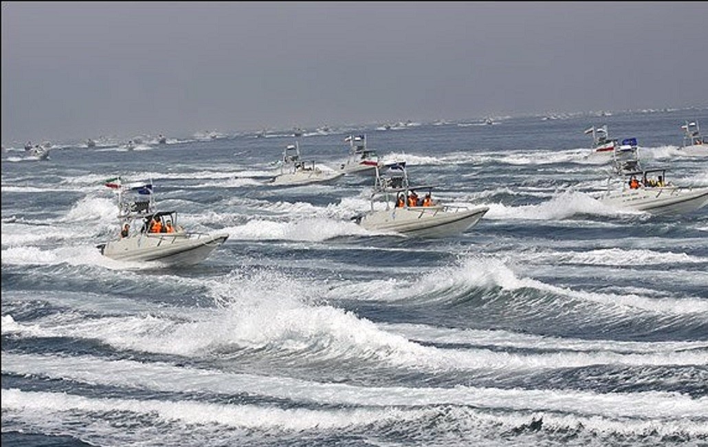 <p>FAC</p><ul><li><p>smaller platforms</p></li><li><p>smaller, faster vessels</p></li></ul>